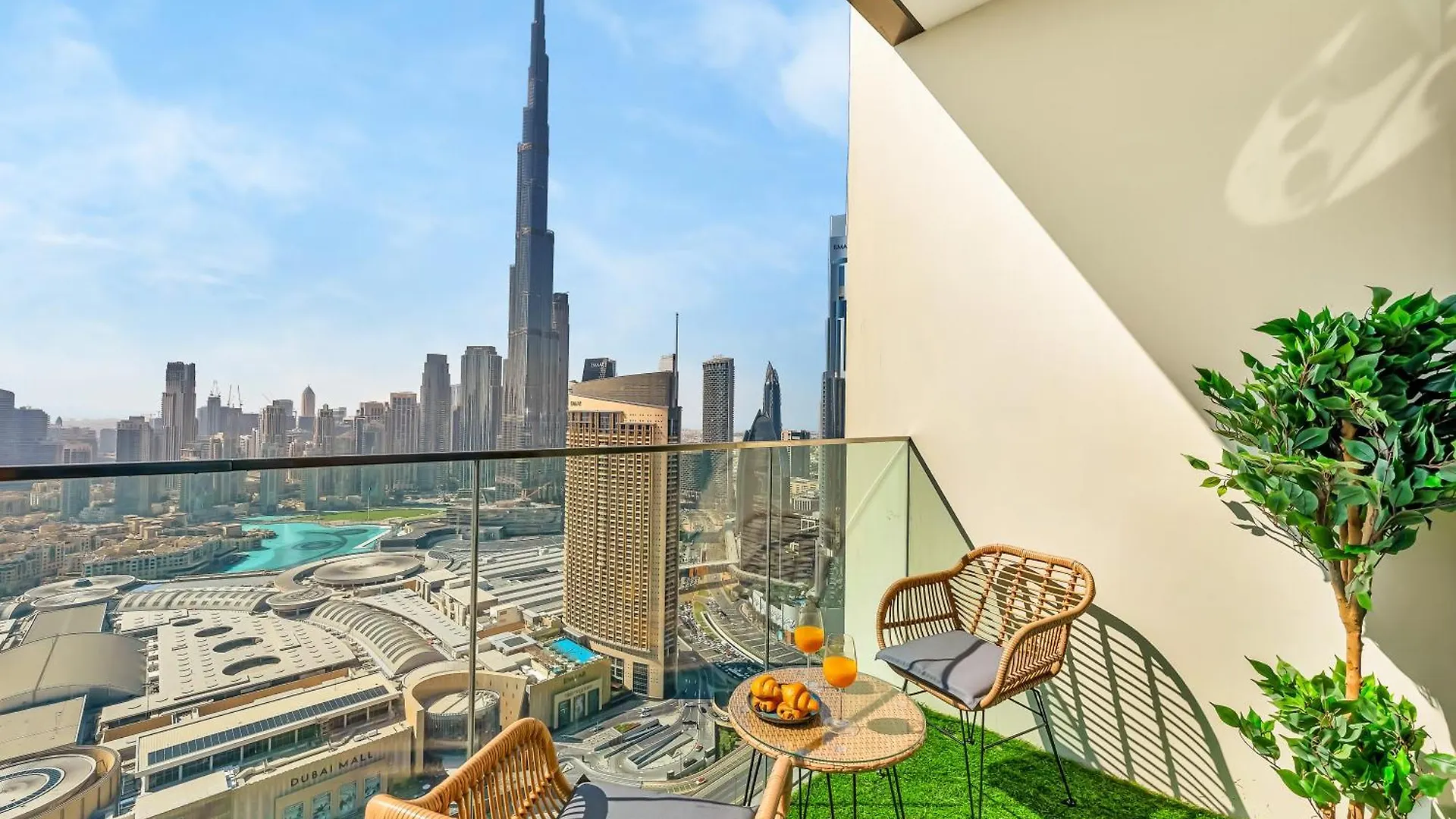 Brand New! Downtown Views Located On Dubai Mall Апартаменты